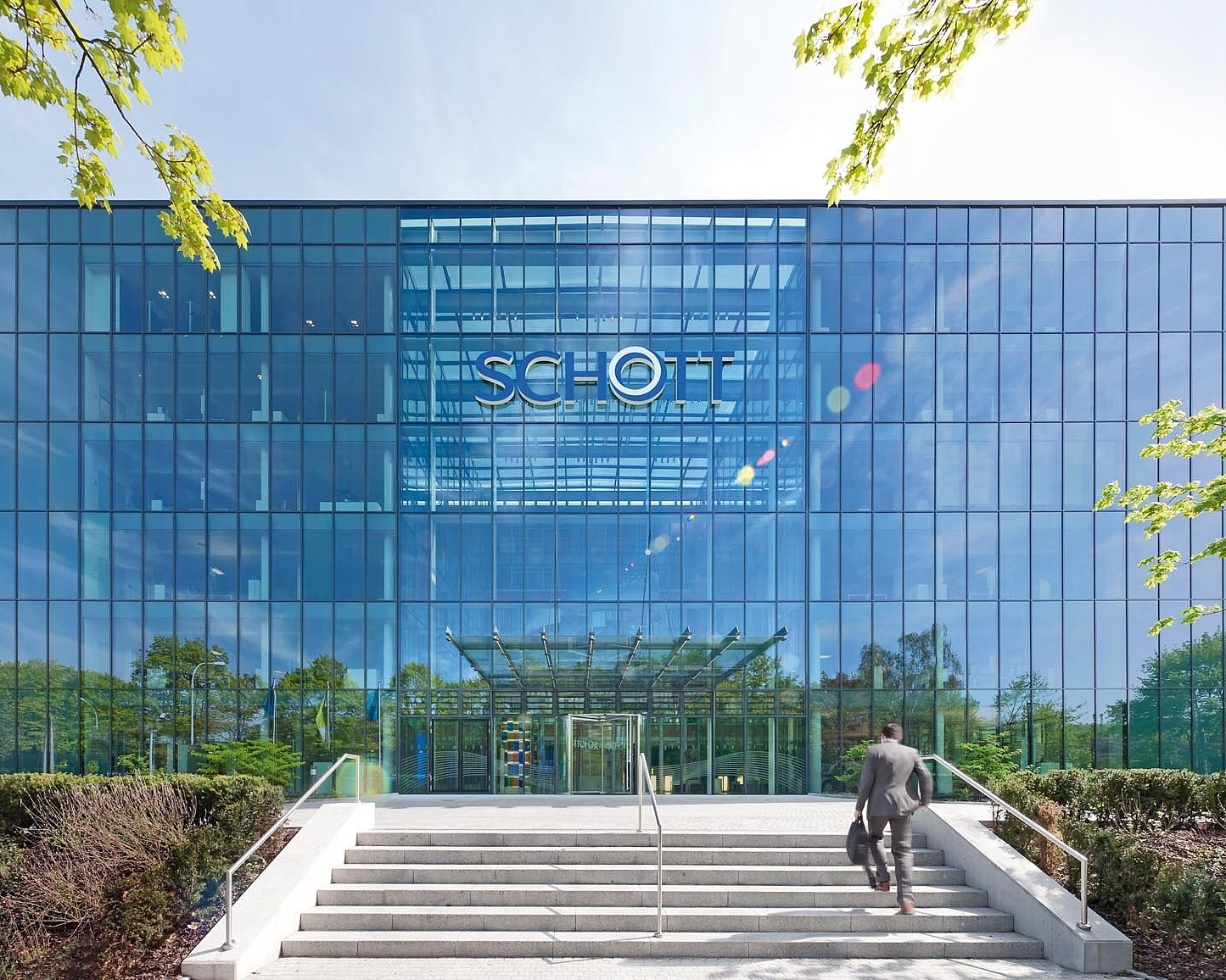 Офисное здание Schott AG в Майнце – проект, реализованной Arbonia
