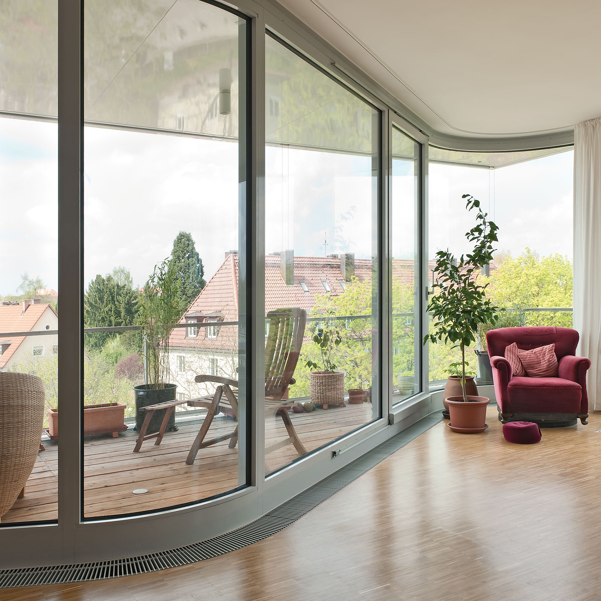Ascotherm trench convectors Arbonia – customised solution for Munich residential complex
