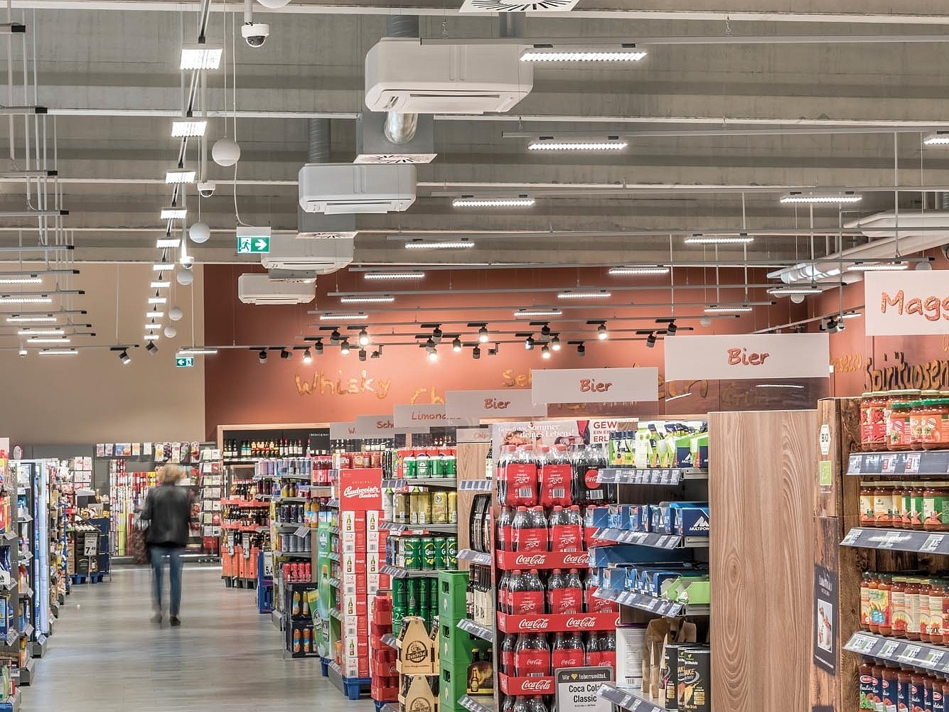 Edeka Coburg - Referenz von Arbonia Im Edeka Coburg sorgen Fan Coils von Arbonia für das richtige Klima