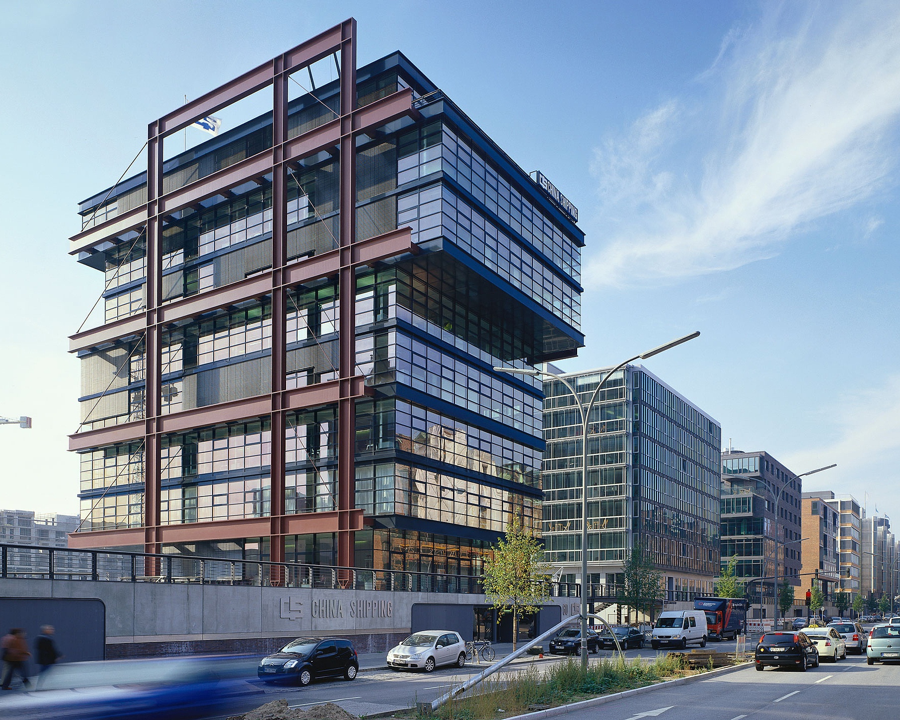 Bürogebäude China Shipping Hamburg - Referenz von Arbonia